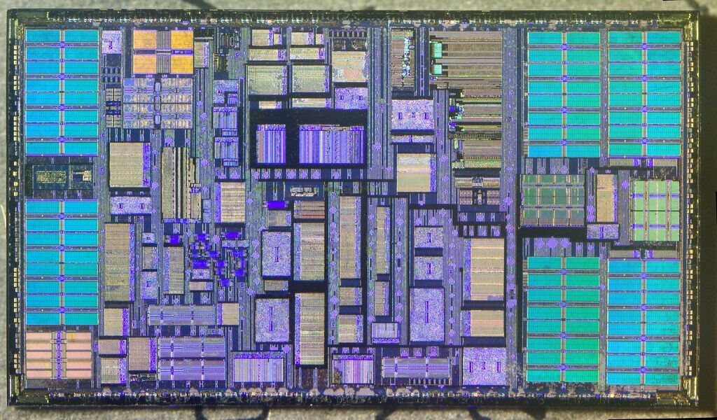 Die photograph showing functional blocks